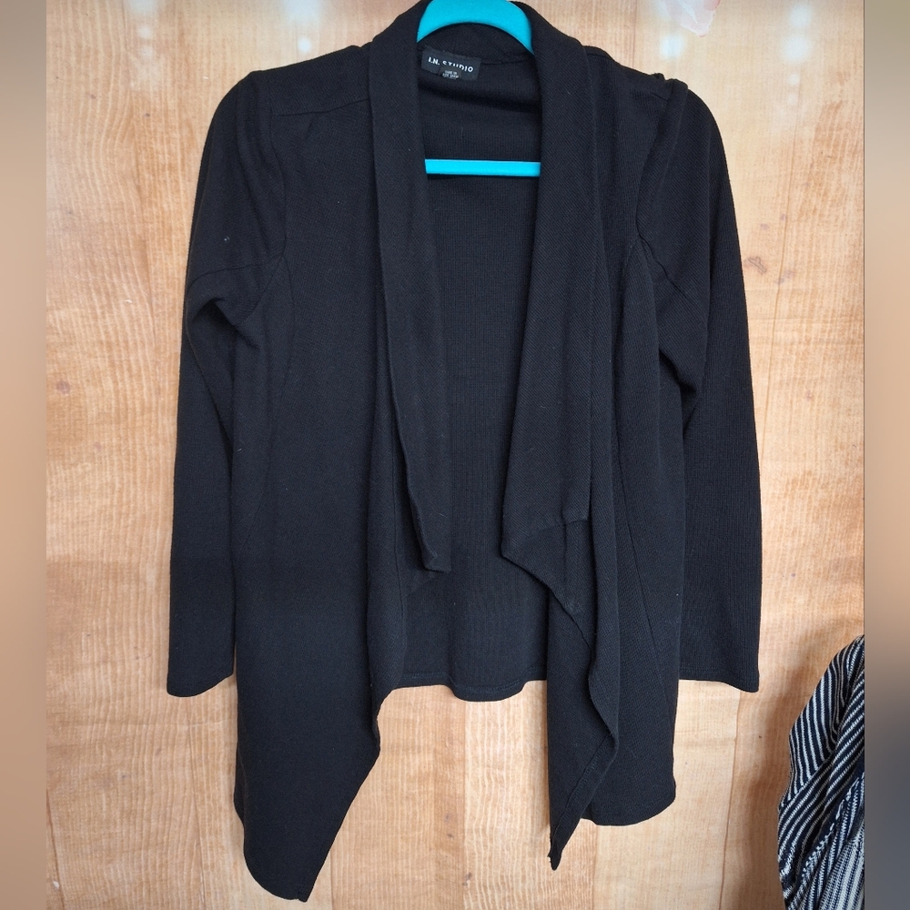 I.N. Studio Black Open-Front Cardigan Sweater